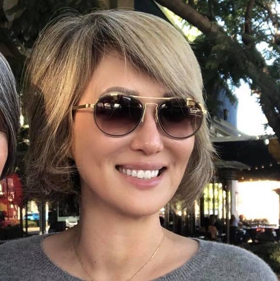 Meet your Posher, Juliana - Picture 1 of 1